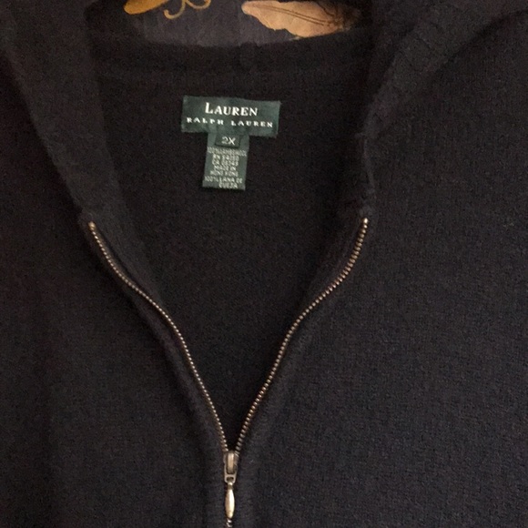 Ralph Lauren 100% merino wool hoodie - Picture 3 of 9